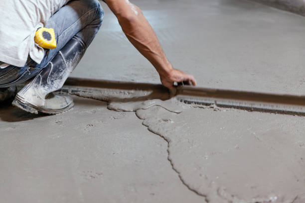 Best Concrete Driveway Installation in Oakwood, IL