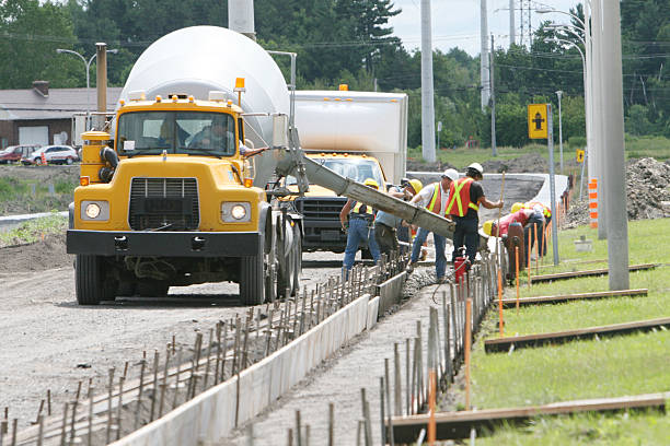 Best Concrete Driveway Installation in Oakwood, IL